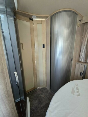 laika-ecovip-712-queensbed-senkeseng-alde-stort-kj248leskap-l-sittegruppe-diesel-2019-big-62