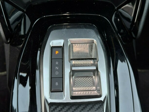 peugeot-e-2008-elektrisitet-2024-big-18