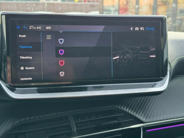 peugeot-e-2008-elektrisitet-2024-big-16