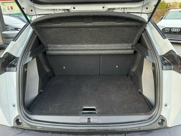peugeot-e-2008-elektrisitet-2024-big-23