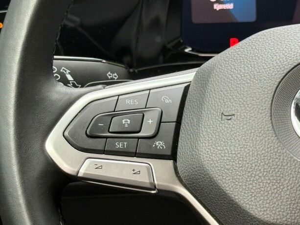 volkswagen-golf-bensin-2022-big-40