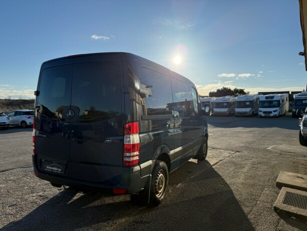 mercedes-benz-sprinter-diesel-2012-big-4