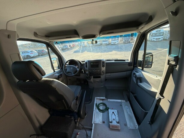 mercedes-benz-sprinter-diesel-2012-big-13