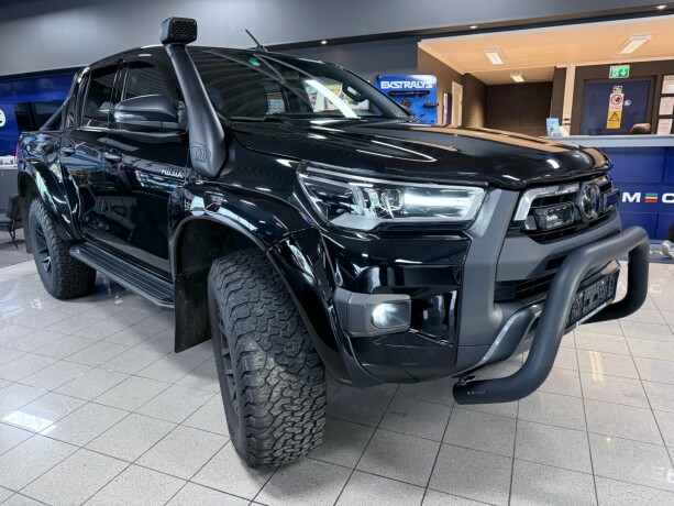 toyota-hilux-diesel-2021-big-8