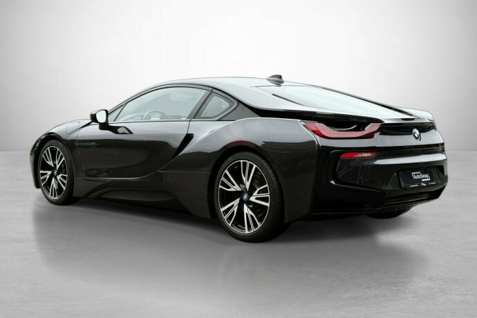 bmw-i8-elektrisitetbensin-2016-big-10