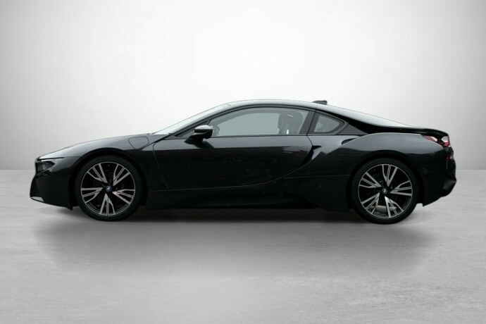 bmw-i8-elektrisitetbensin-2016-big-9
