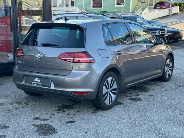 volkswagen-golf-elektrisitet-2015-big-4