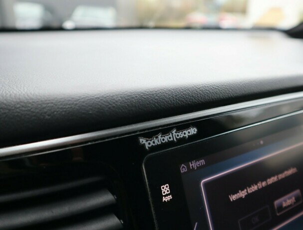 mitsubishi-outlander-elektrisitetbensin-2017-big-24