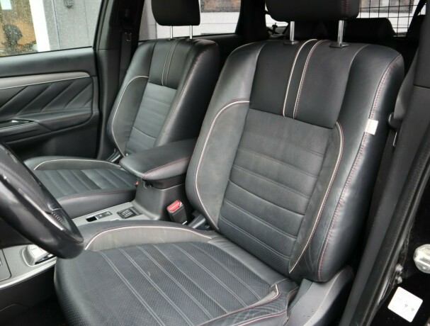 mitsubishi-outlander-elektrisitetbensin-2017-big-9