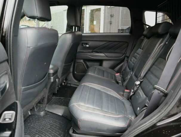 mitsubishi-outlander-elektrisitetbensin-2017-big-19