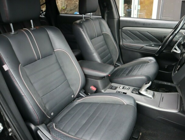 mitsubishi-outlander-elektrisitetbensin-2017-big-12