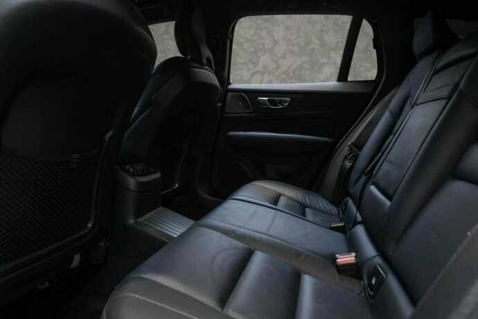 volvo-v60-elektrisitetbensin-2020-big-34