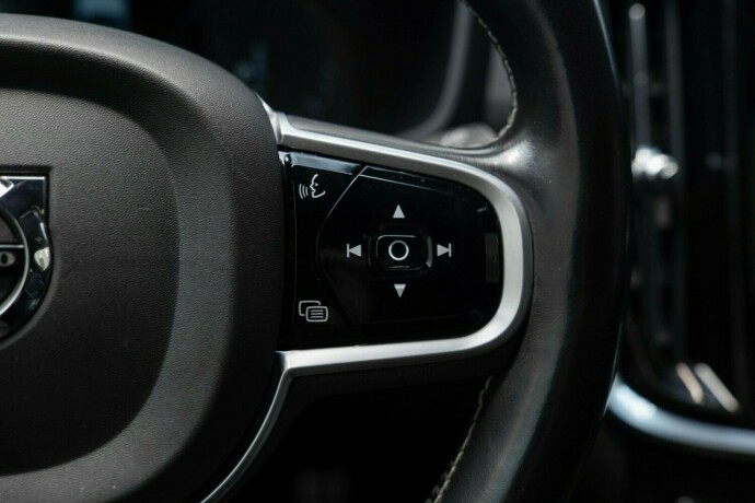volvo-v60-elektrisitetbensin-2020-big-16