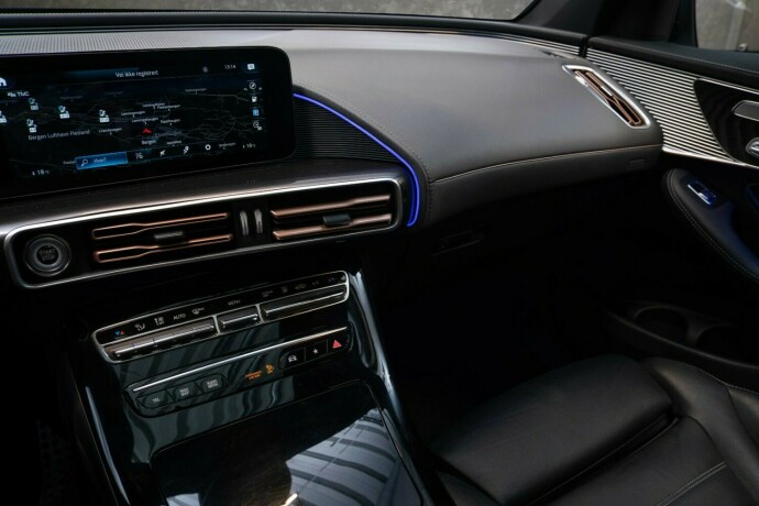 mercedes-benz-eqc-elektrisitet-2022-big-22