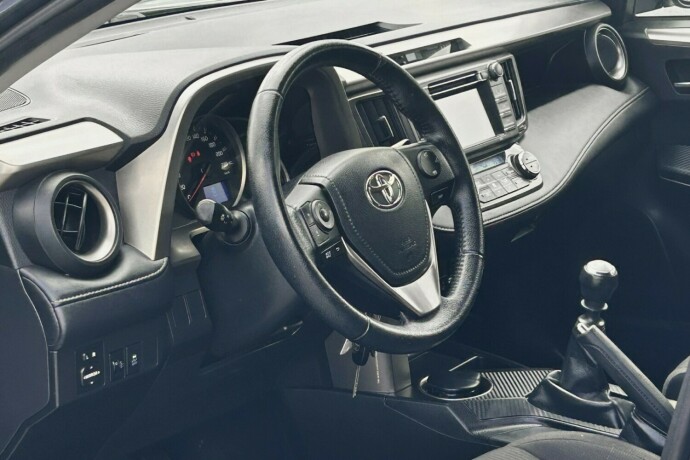 toyota-rav4-diesel-2014-big-8