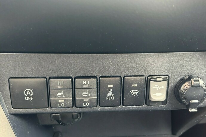 toyota-rav4-diesel-2014-big-14