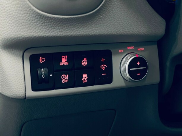 kia-soul-elektrisitet-2017-big-22