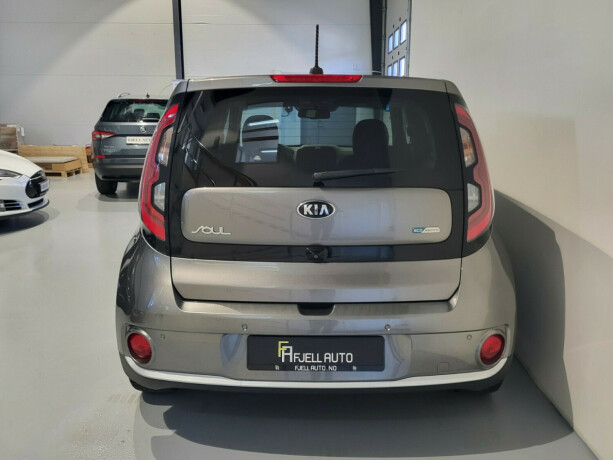 kia-soul-elektrisitet-2018-big-6