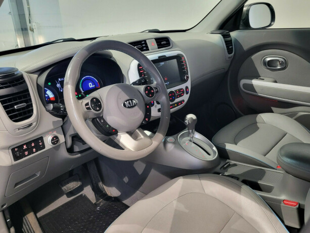 kia-soul-elektrisitet-2018-big-9