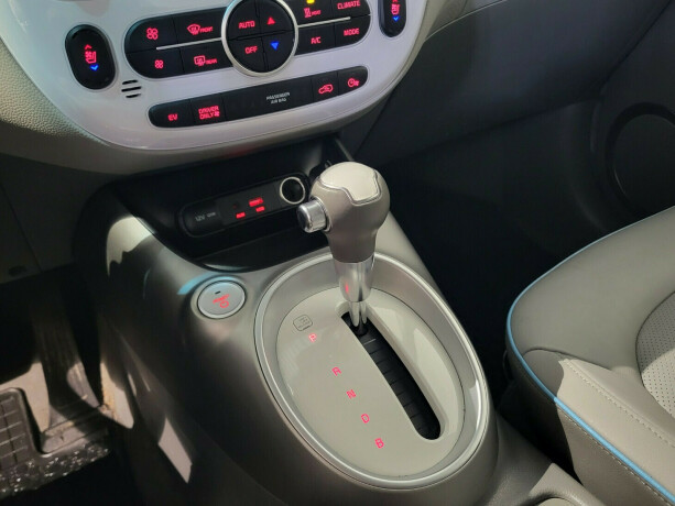 kia-soul-elektrisitet-2018-big-15