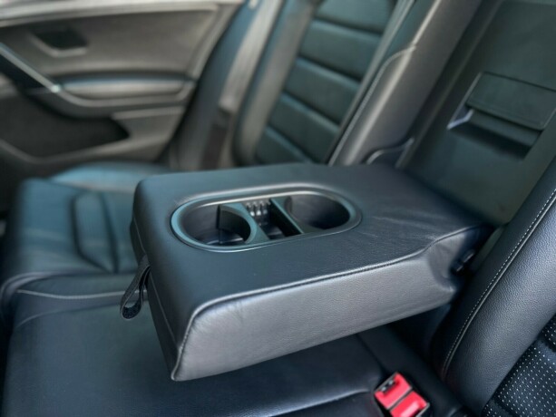 volkswagen-golf-elektrisitet-2019-big-13