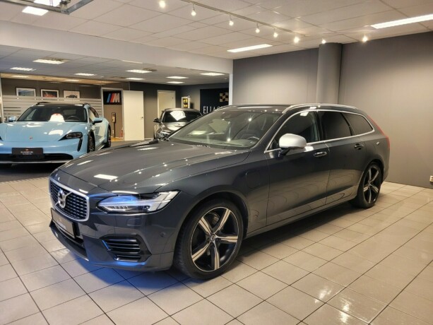 volvo-v90-plug-in-petrol-2019-big-7