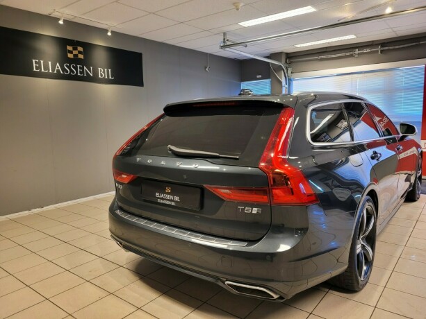 volvo-v90-plug-in-petrol-2019-big-5