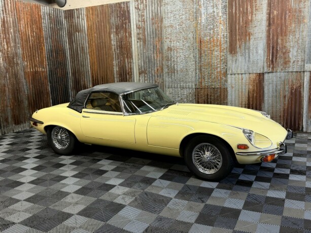 jaguar-e-type-bensin-1974-big-8