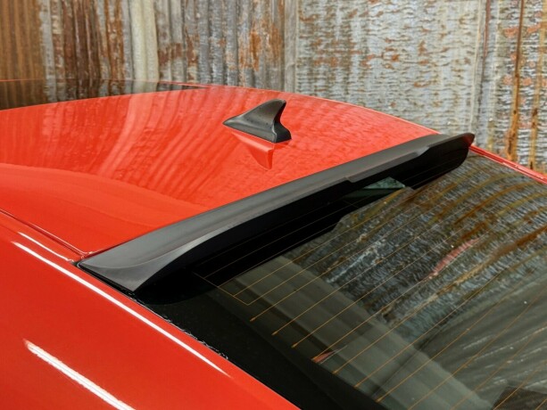 chevrolet-camaro-bensin-2010-big-20