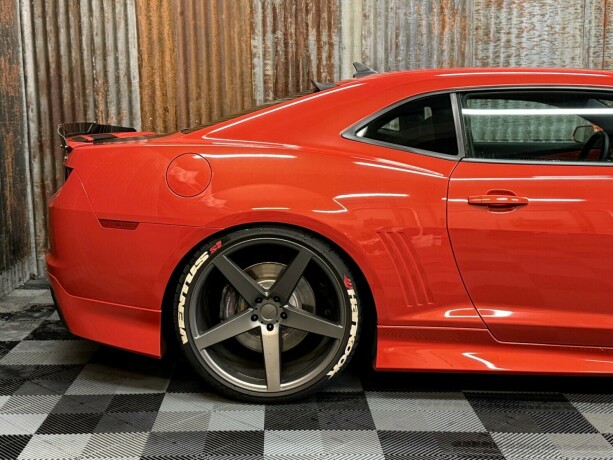 chevrolet-camaro-bensin-2010-big-4