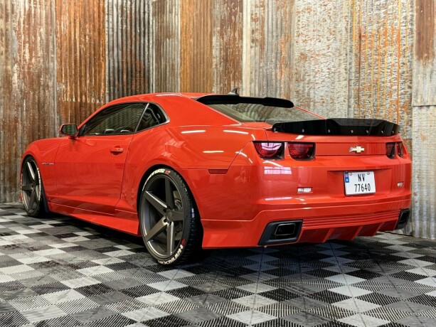 chevrolet-camaro-bensin-2010-big-12