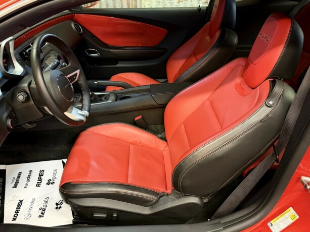 chevrolet-camaro-bensin-2010-big-23