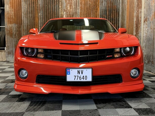 chevrolet-camaro-bensin-2010-big-10
