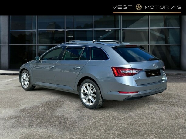 skoda-superb-diesel-2018-big-4