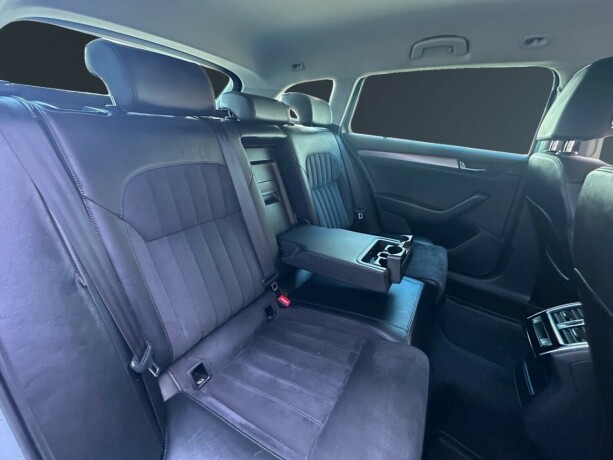 skoda-superb-diesel-2018-big-16