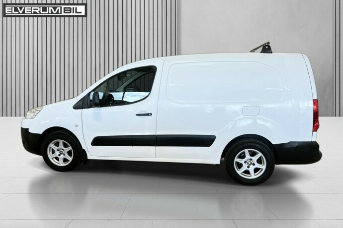peugeot-partner-diesel-2012-big-6