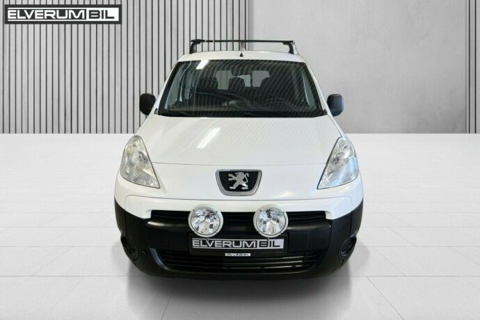 peugeot-partner-diesel-2012-big-2