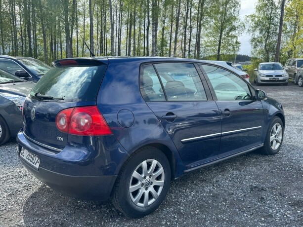 volkswagen-golf-diesel-2006-big-4
