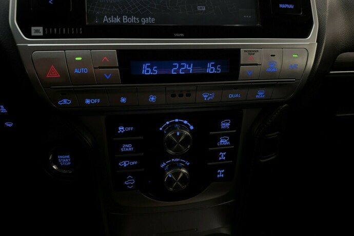 toyota-land-cruiser-diesel-2018-big-30