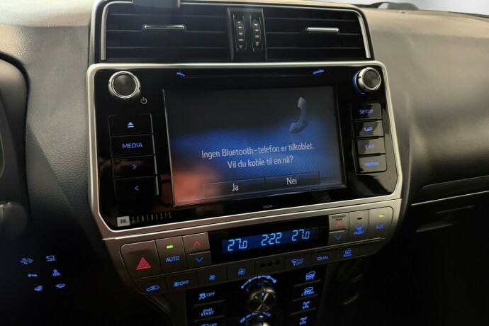 toyota-land-cruiser-diesel-2018-big-32