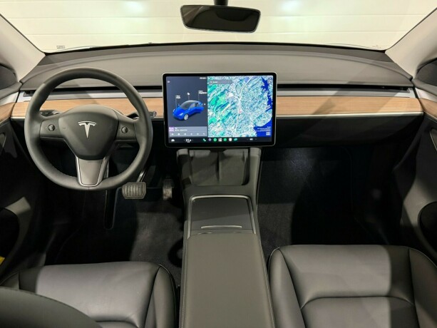 tesla-model-y-elektrisitet-2021-big-18