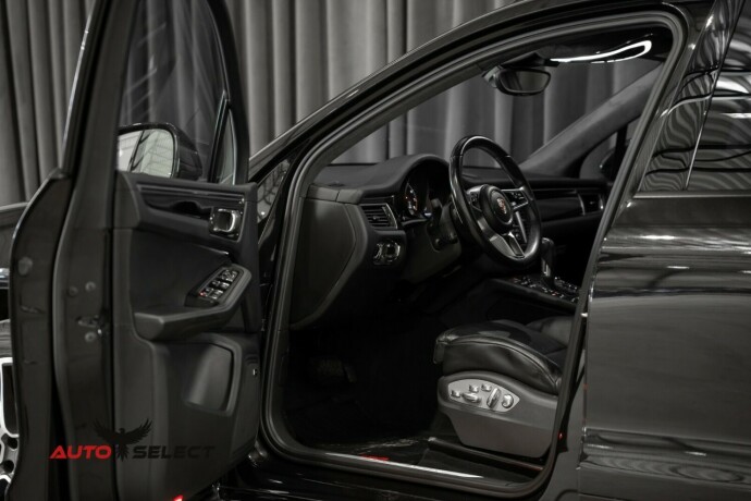 porsche-macan-bensin-2014-big-28