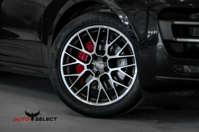 porsche-macan-bensin-2014-big-2