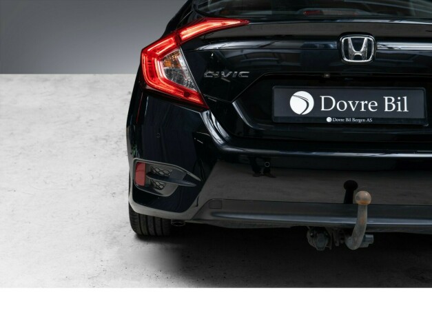 honda-civic-bensin-2017-big-8