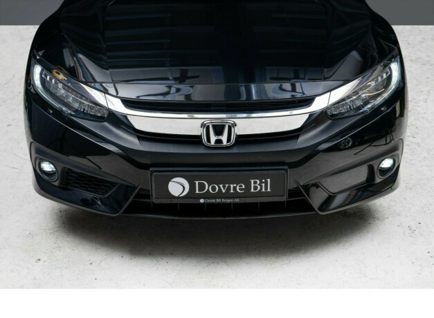 honda-civic-bensin-2017-big-4