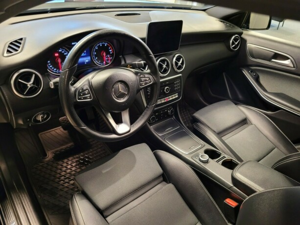 mercedes-benz-a-klasse-bensin-2018-big-23
