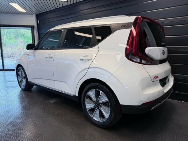 kia-soul-elektrisitet-2020-big-6