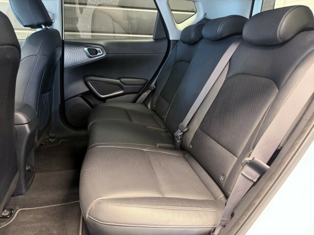 kia-soul-elektrisitet-2020-big-19