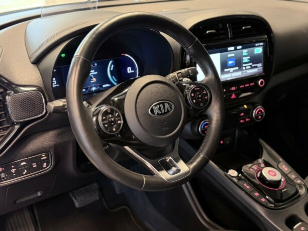 kia-soul-elektrisitet-2020-big-11