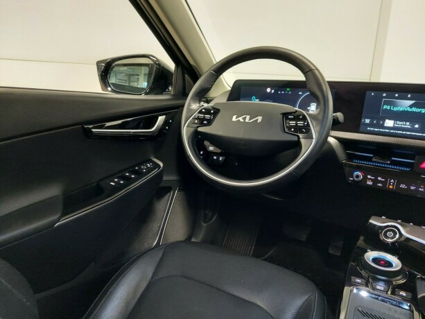 kia-ev6-elektrisitet-2023-big-32